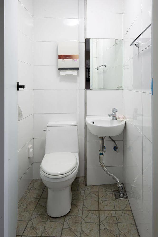 Story In Jeju Guesthouse Екстер'єр фото
